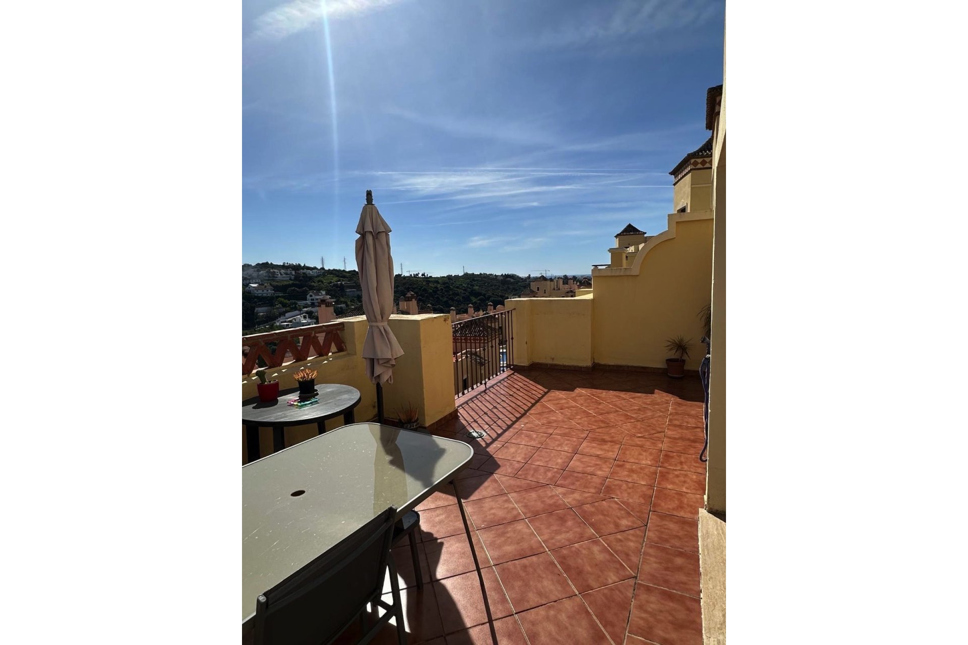 Wiederverkauf - apartment - Estepona - Valle Romano