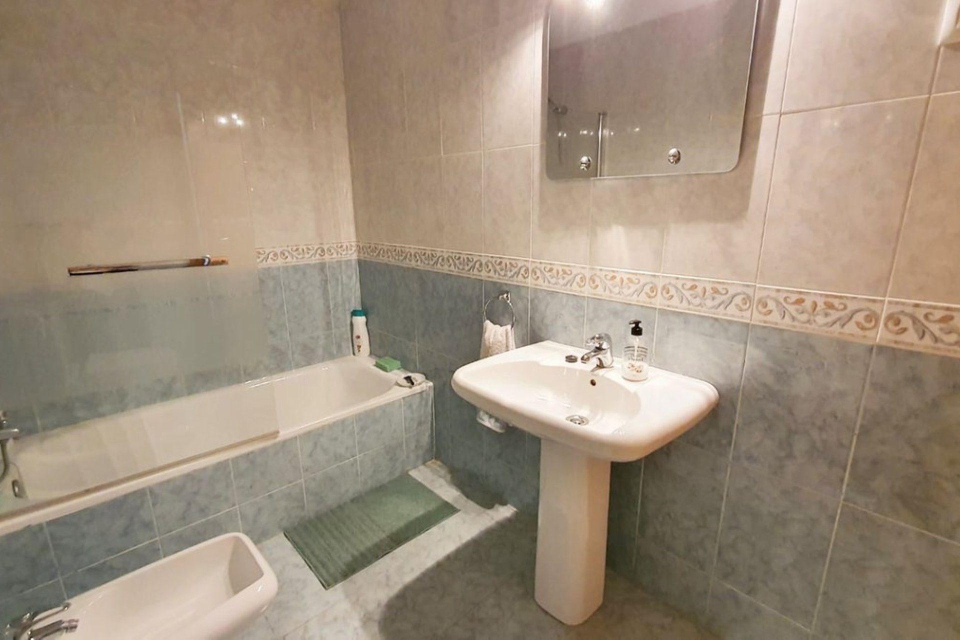 Wiederverkauf - apartment - Fuengirola - Carvajal
