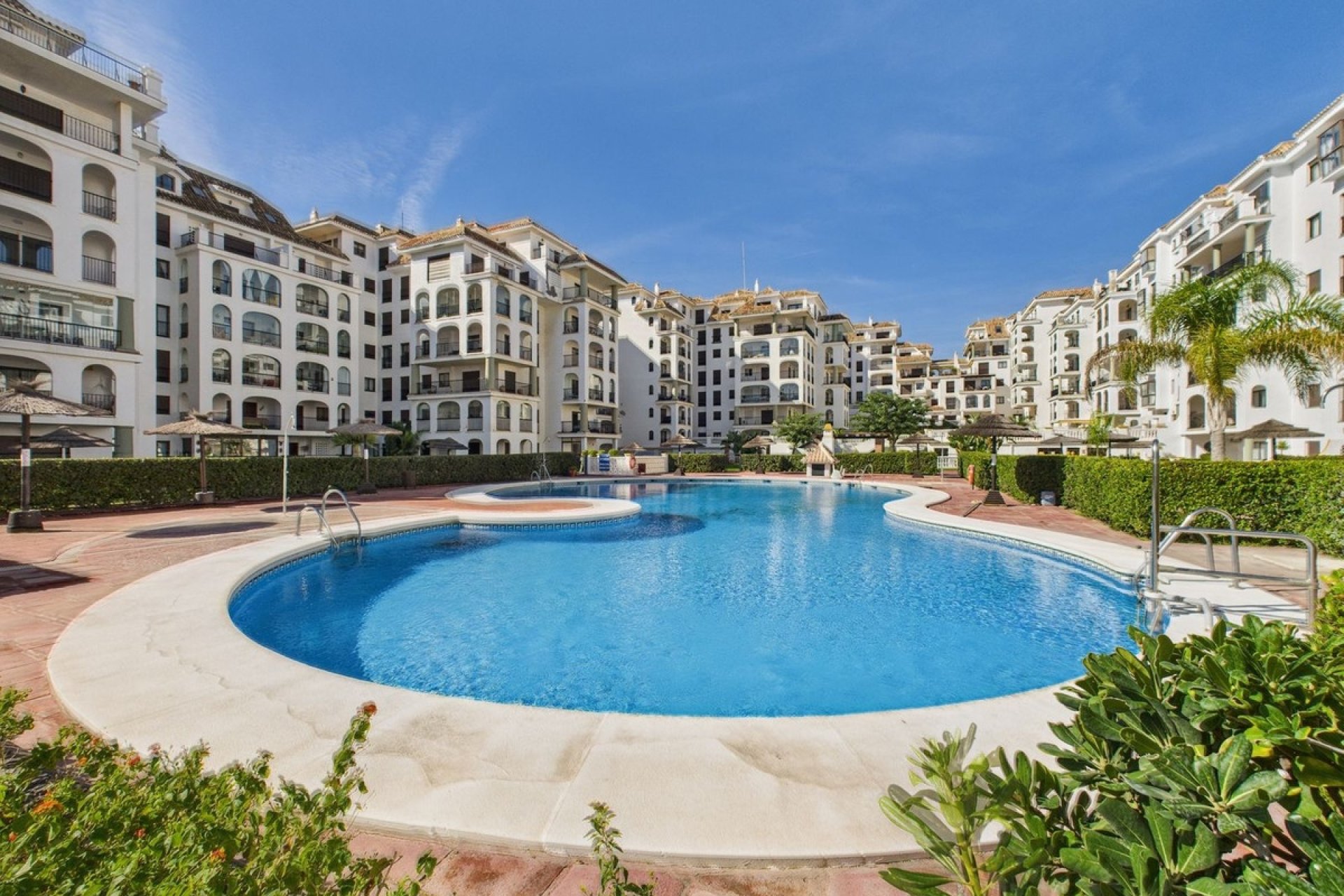Wiederverkauf - apartment - Manilva - La Duquesa
