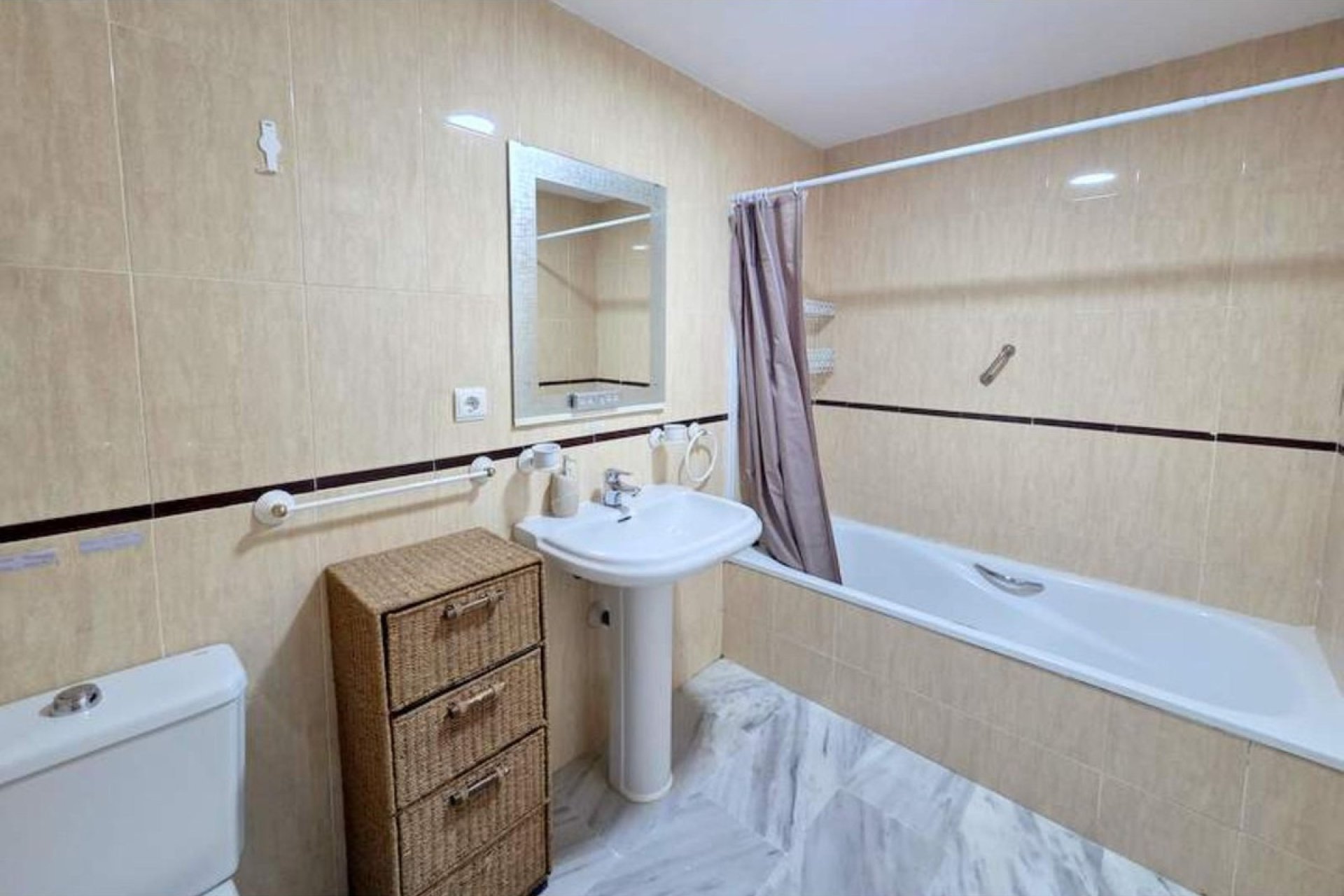 Wiederverkauf - apartment - Manilva - La Duquesa