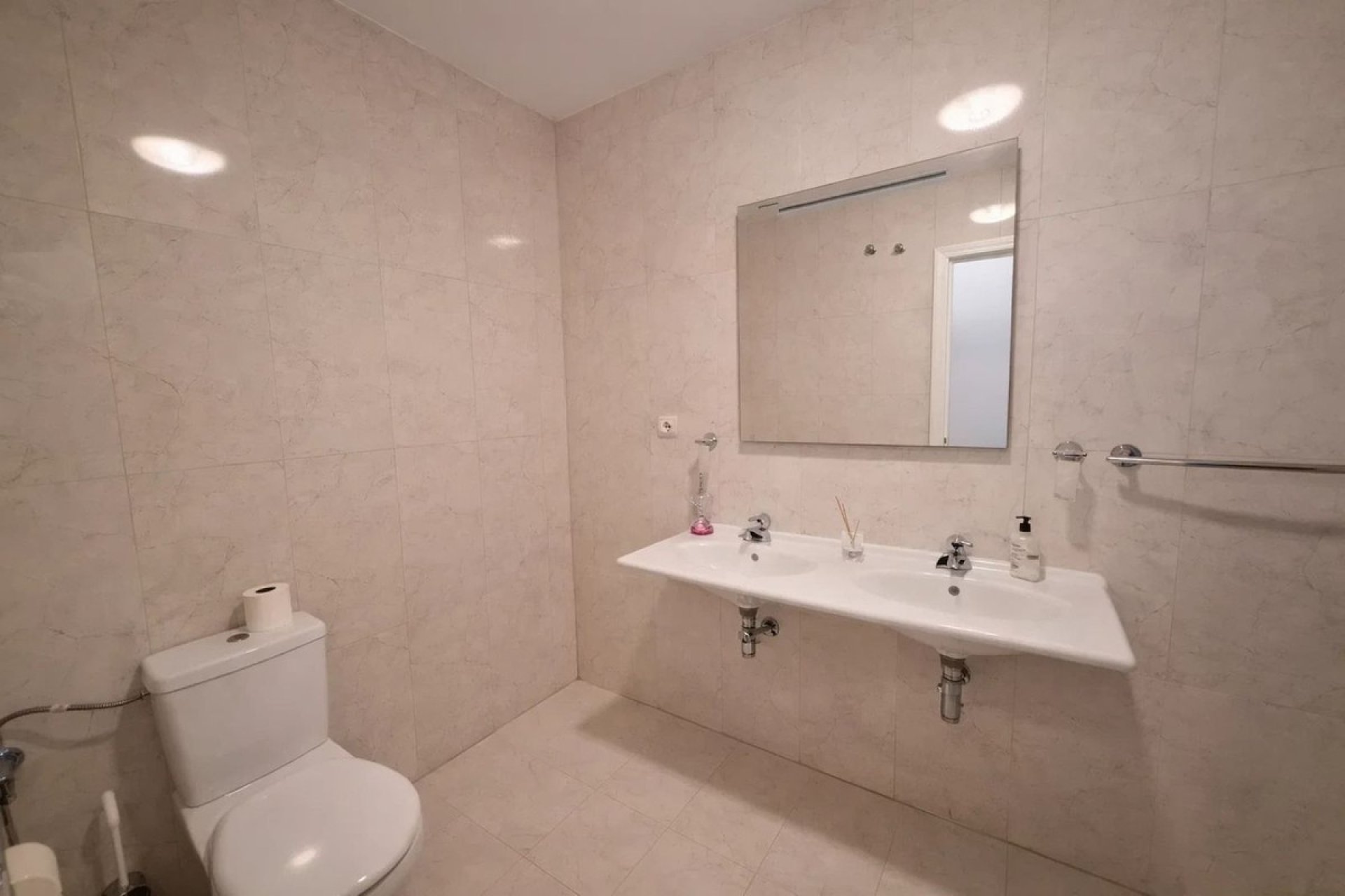 Wiederverkauf - apartment - Manilva - La Duquesa