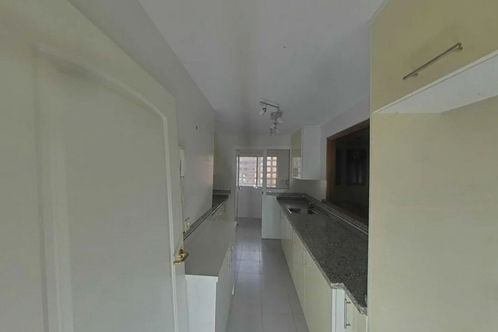 Wiederverkauf - apartment - Manilva - La Duquesa