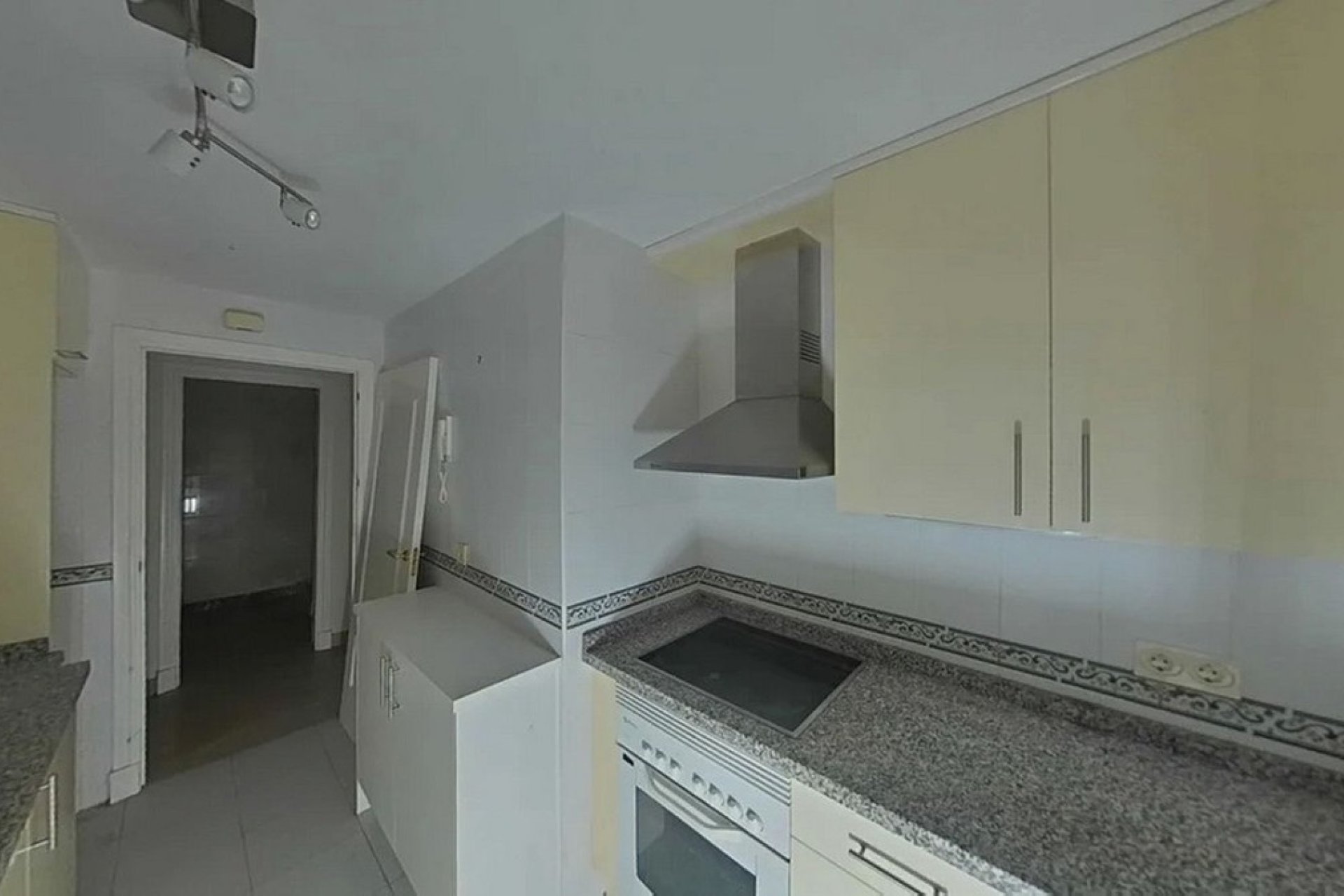 Wiederverkauf - apartment - Manilva - La Duquesa