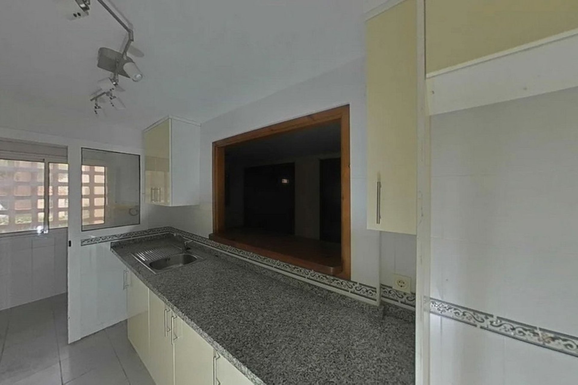 Wiederverkauf - apartment - Manilva - La Duquesa
