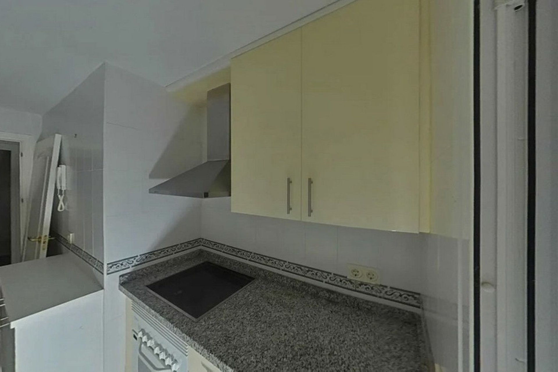 Wiederverkauf - apartment - Manilva - La Duquesa