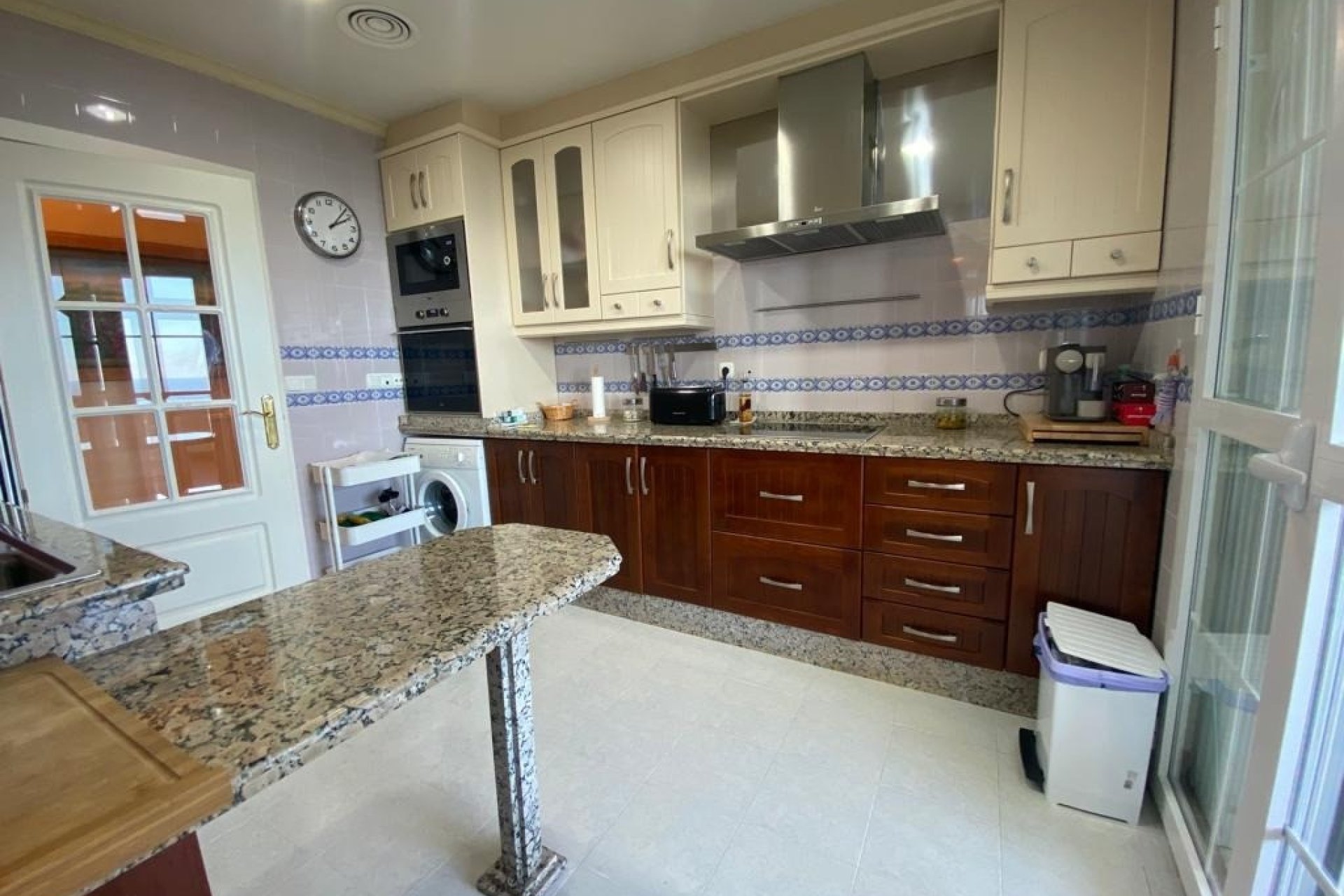 Wiederverkauf - apartment - Manilva - Manilva Centro