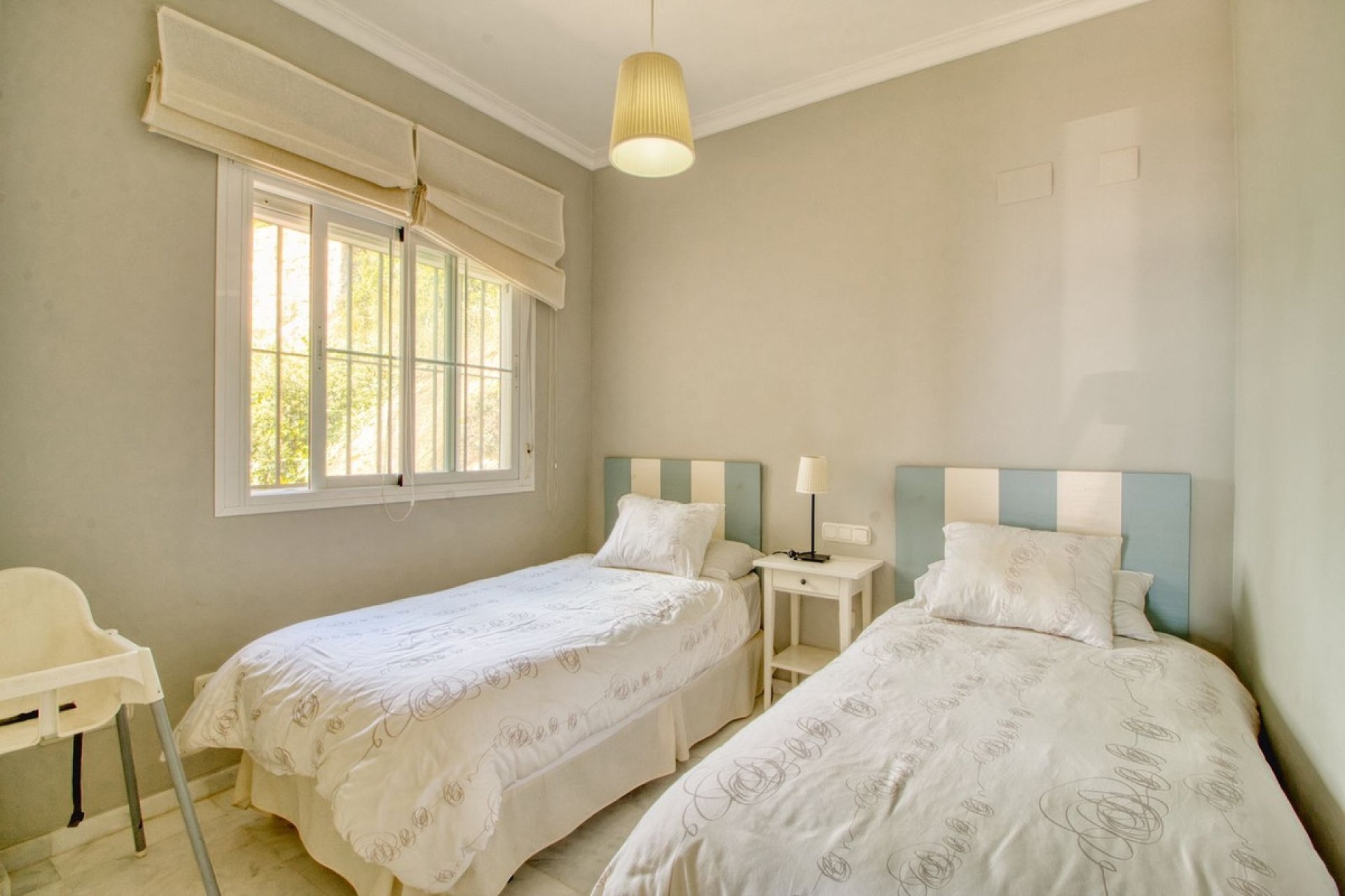 Wiederverkauf - apartment - Manilva - Manilva Centro