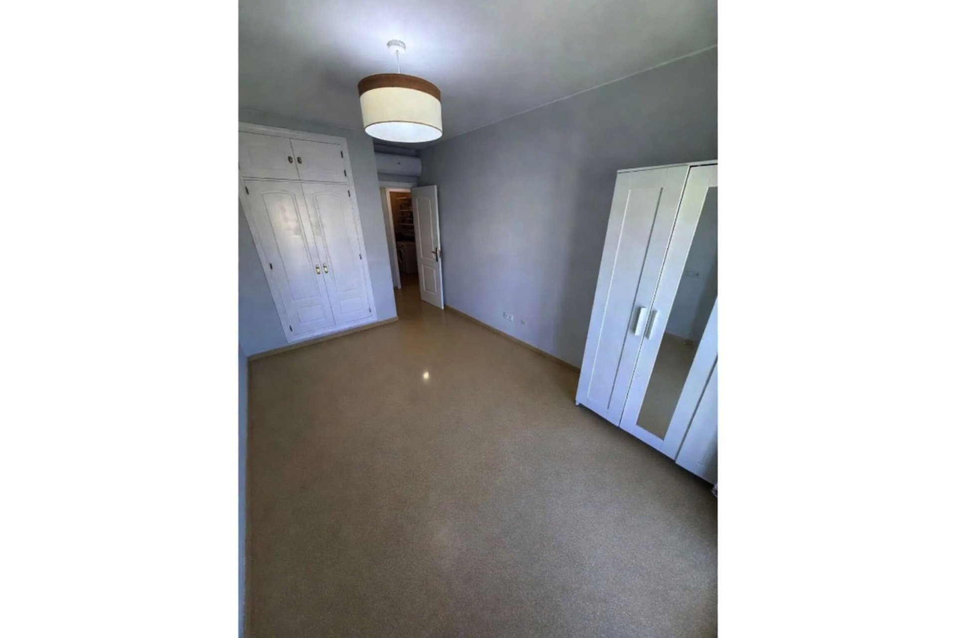 Wiederverkauf - apartment - Manilva - San Luis de Sabinillas