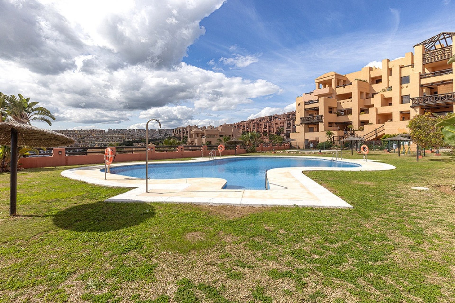 Wiederverkauf - apartment - Manilva - San Luis de Sabinillas