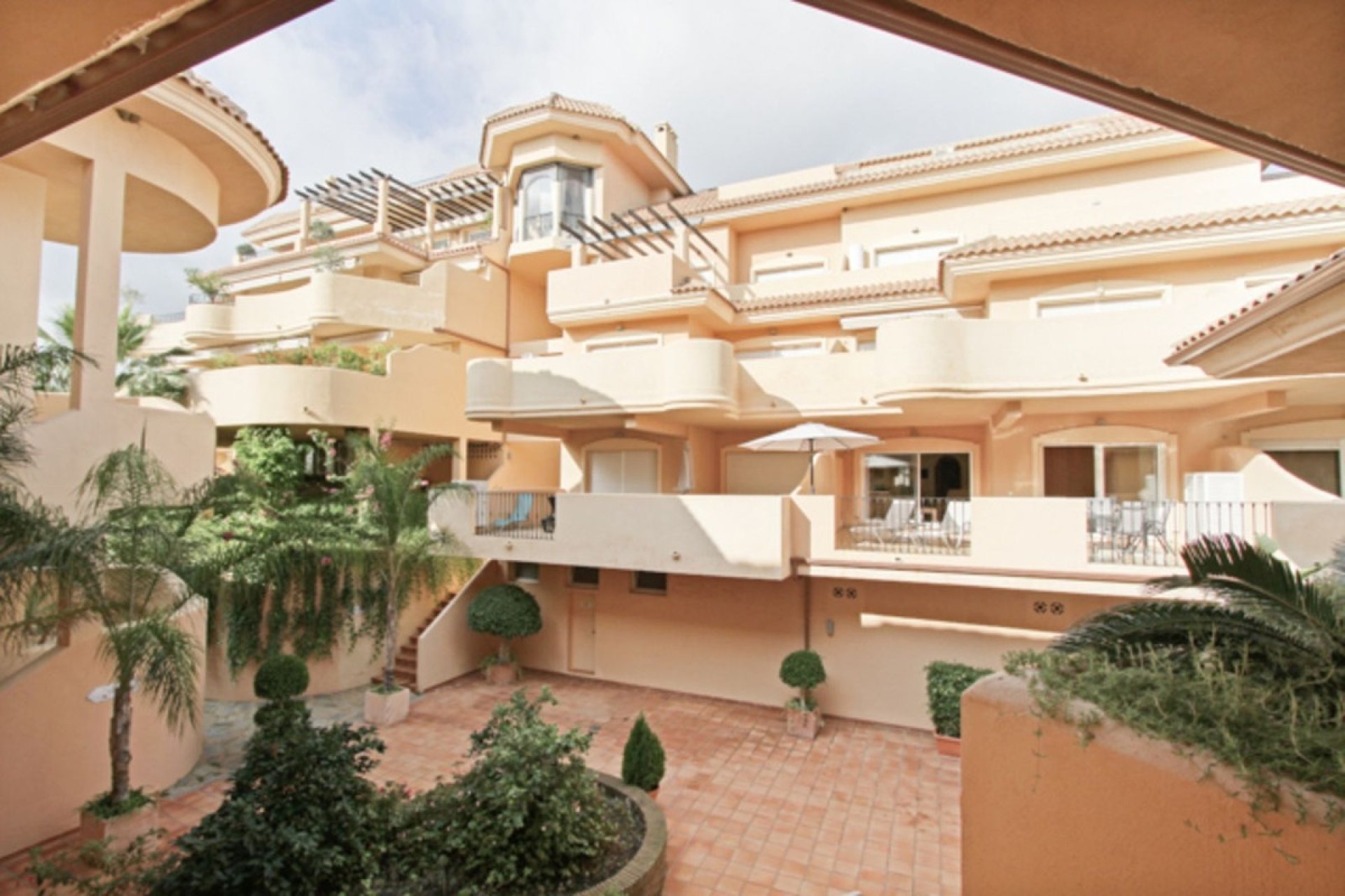 Wiederverkauf - apartment - Marbella - Aloha