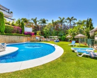 Wiederverkauf - apartment - Marbella - Aloha