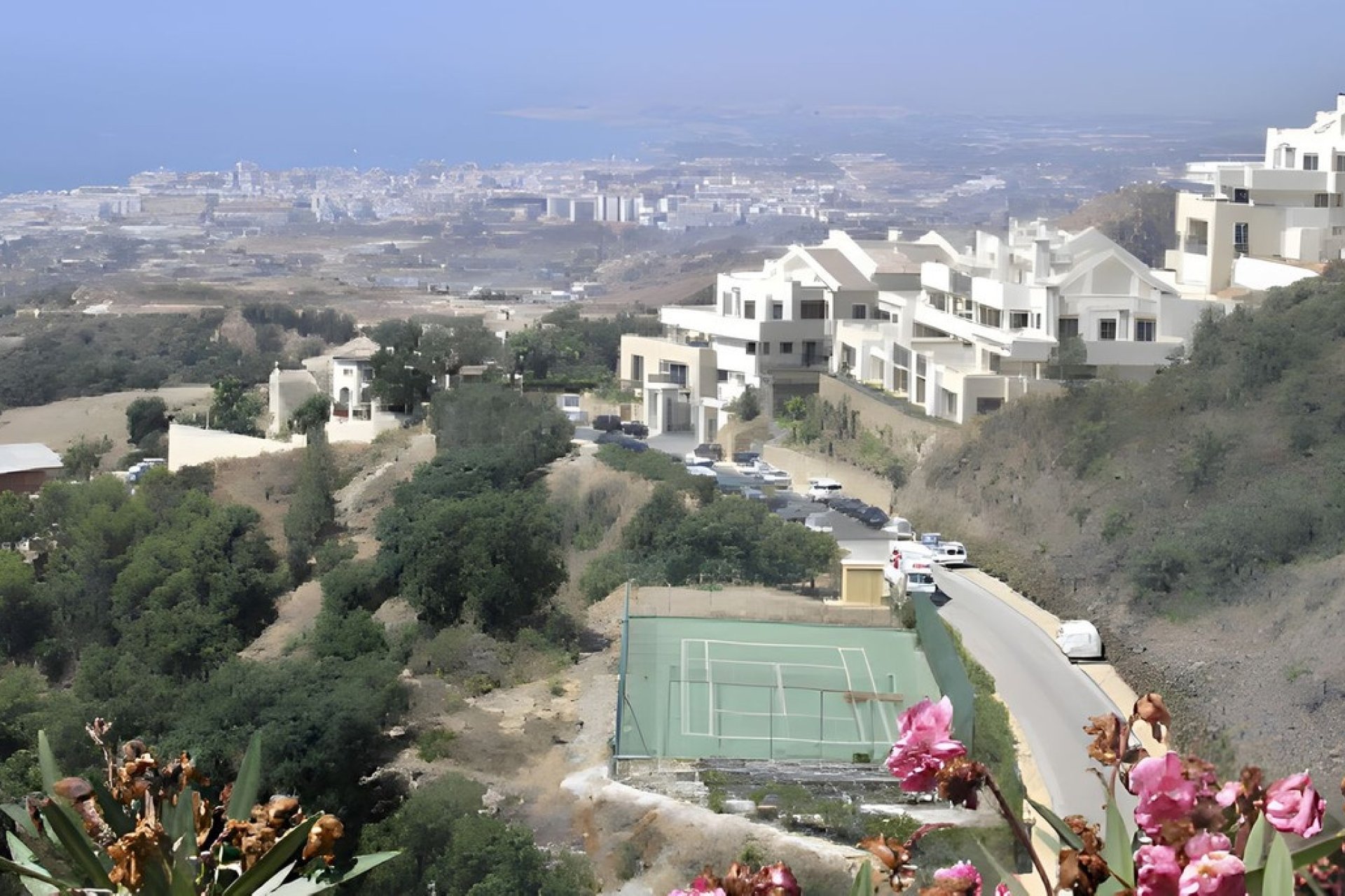 Wiederverkauf - apartment - Marbella - Altos de los Monteros