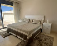Wiederverkauf - apartment - Marbella - Altos de los Monteros