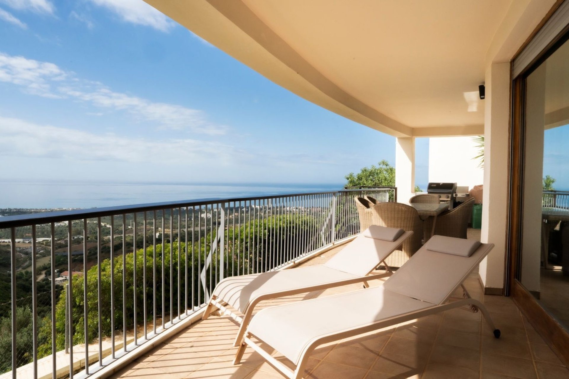 Wiederverkauf - apartment - Marbella - Altos de los Monteros