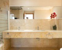 Wiederverkauf - apartment - Marbella - Altos de los Monteros