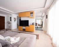 Wiederverkauf - apartment - Marbella - Altos de los Monteros