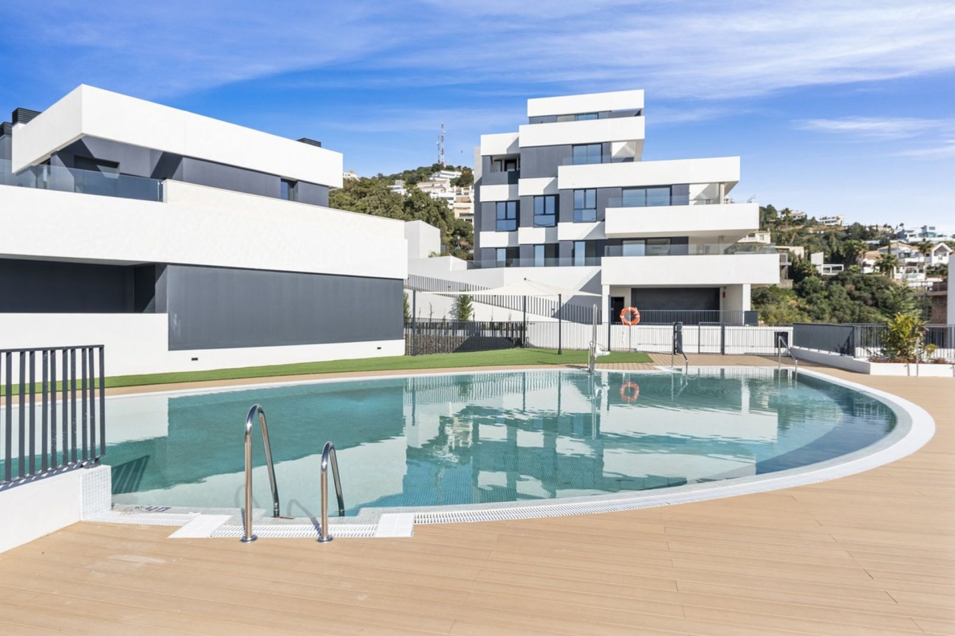 Wiederverkauf - apartment - Marbella - Altos de los Monteros