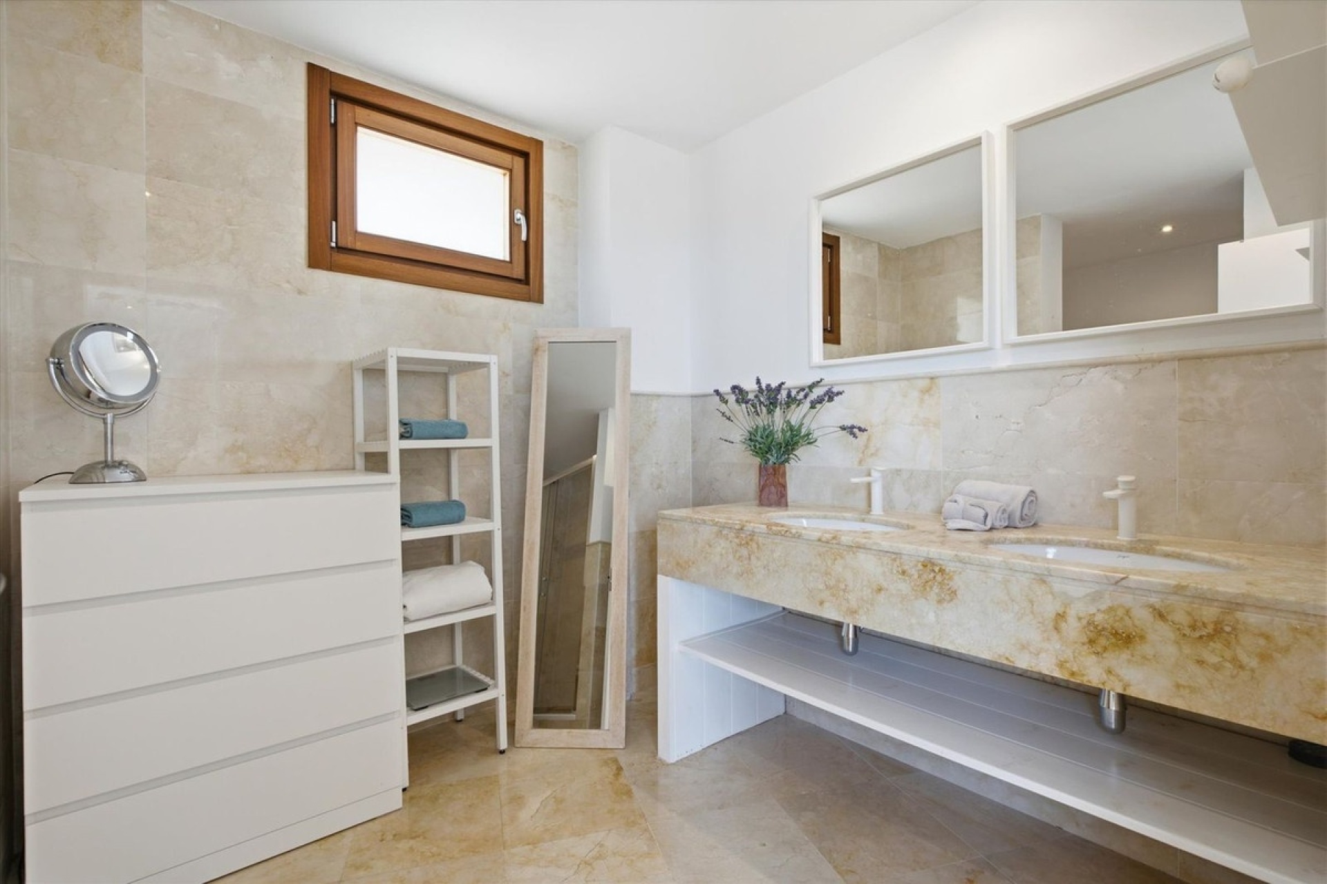 Wiederverkauf - apartment - Marbella - Altos de los Monteros