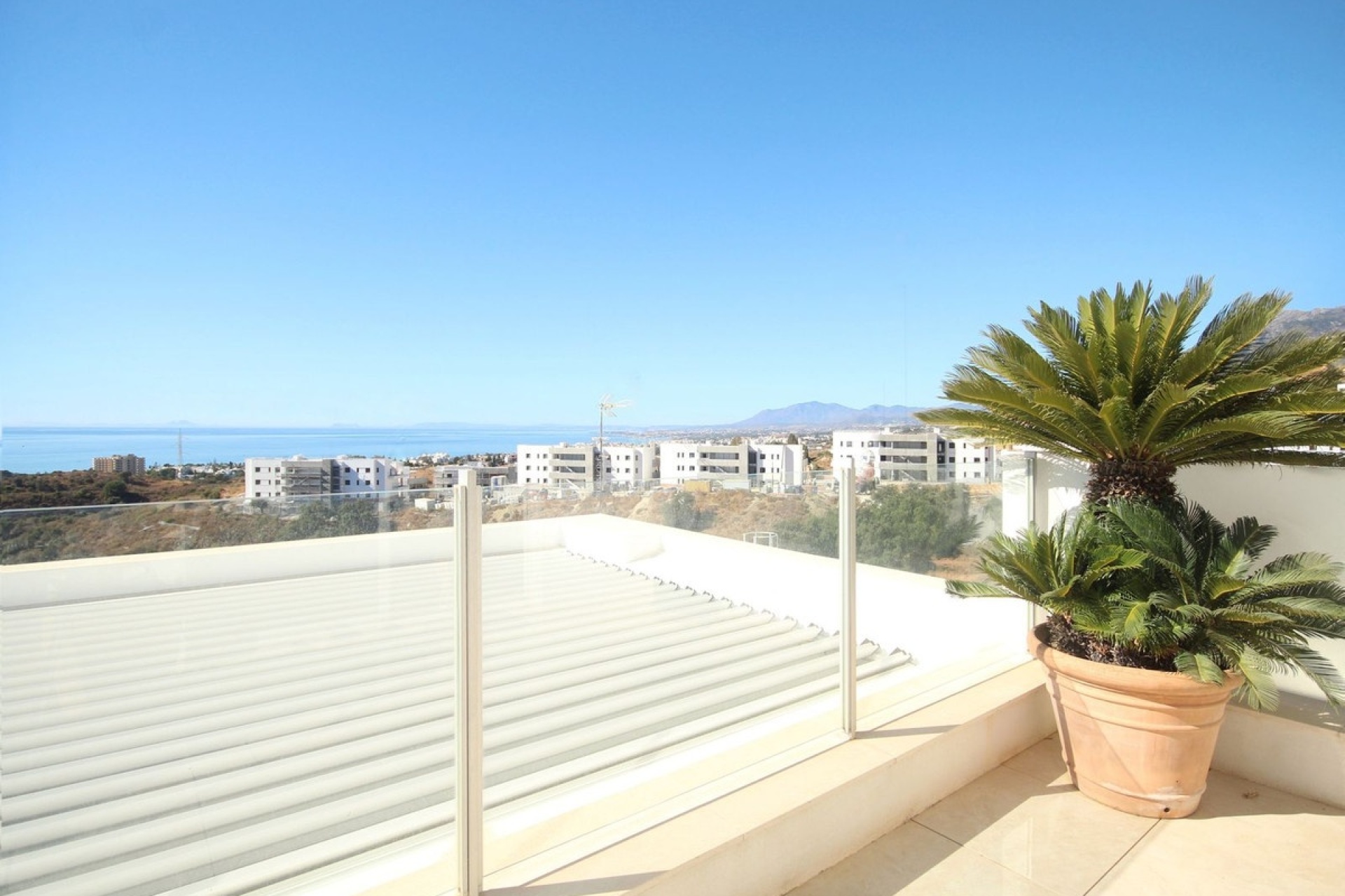 Wiederverkauf - apartment - Marbella - Altos de los Monteros
