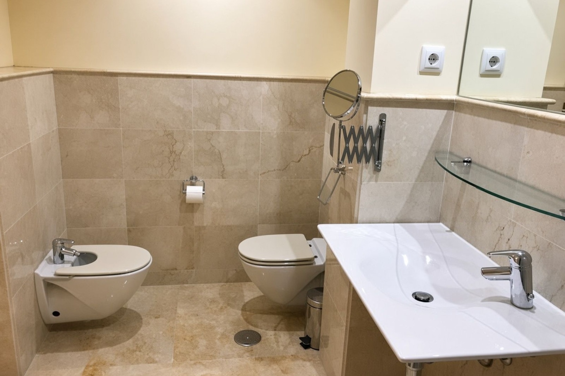 Wiederverkauf - apartment - Marbella - Altos de los Monteros