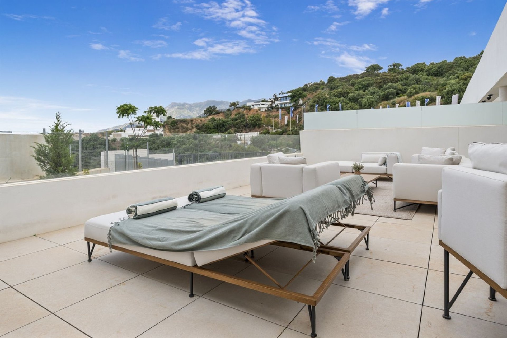 Wiederverkauf - apartment - Marbella - Altos de los Monteros