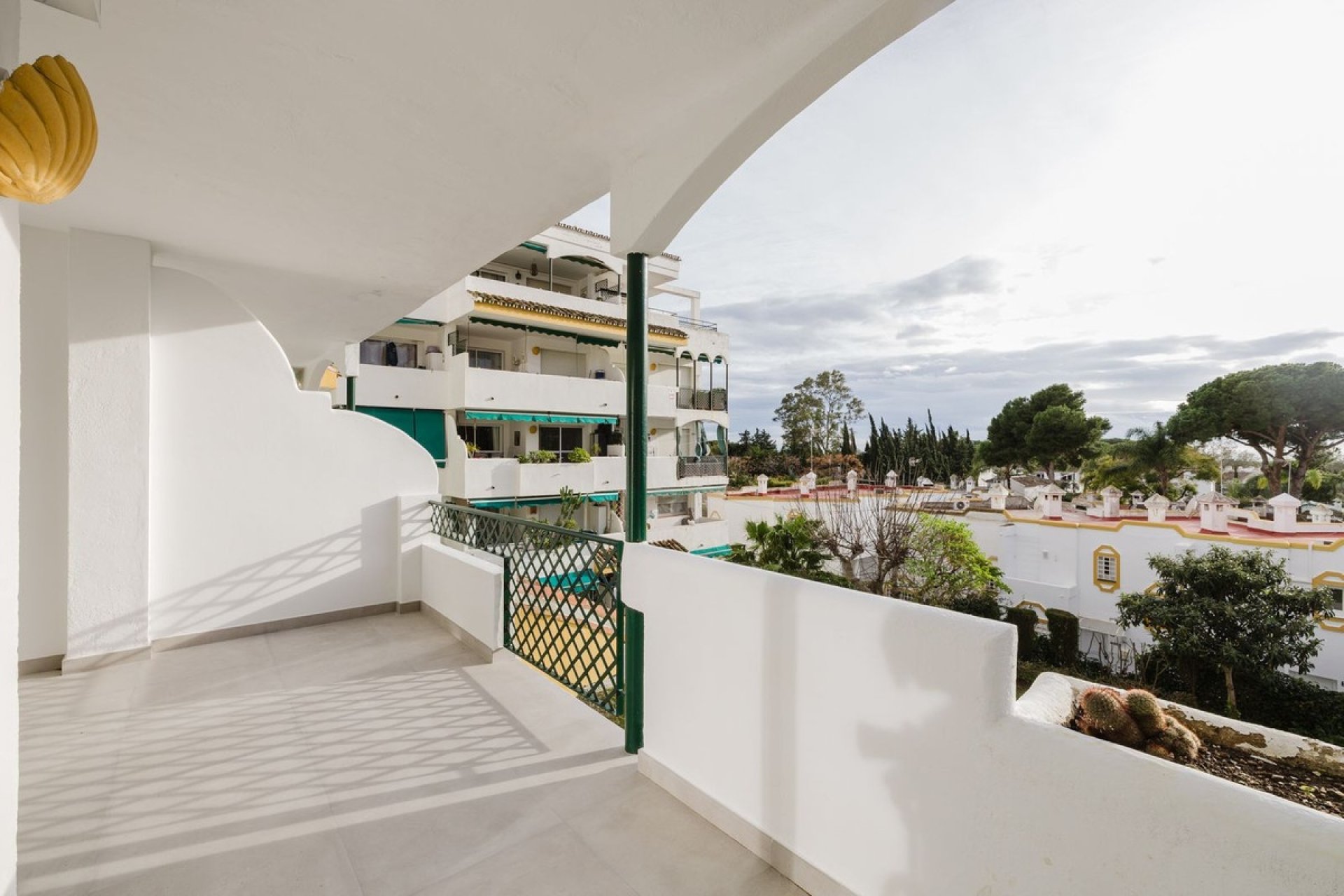Wiederverkauf - apartment - Marbella - Artola