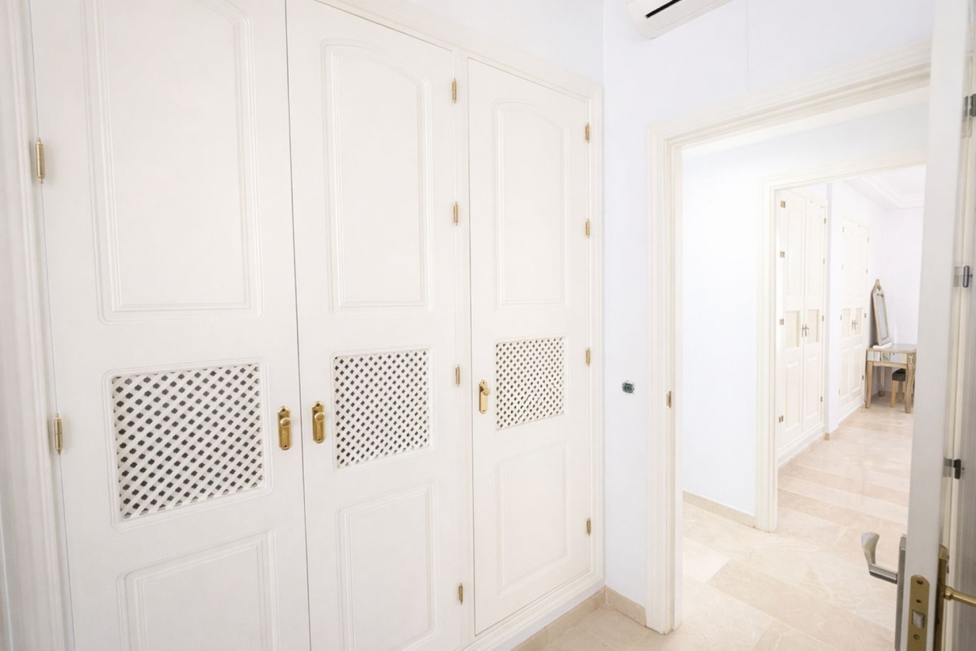 Wiederverkauf - apartment - Marbella - Artola