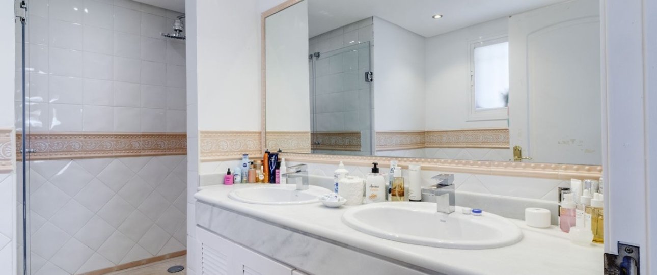 Wiederverkauf - apartment - Marbella - Bahía de Marbella