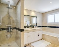 Wiederverkauf - apartment - Marbella - Bahía de Marbella