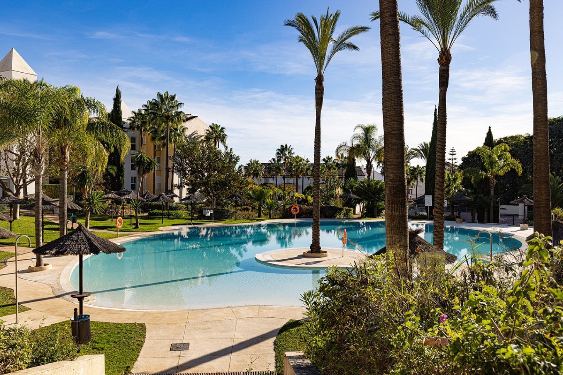 Wiederverkauf - apartment - Marbella - Bahía de Marbella