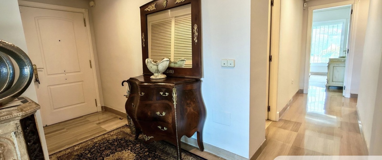 Wiederverkauf - apartment - Marbella - Bahía de Marbella