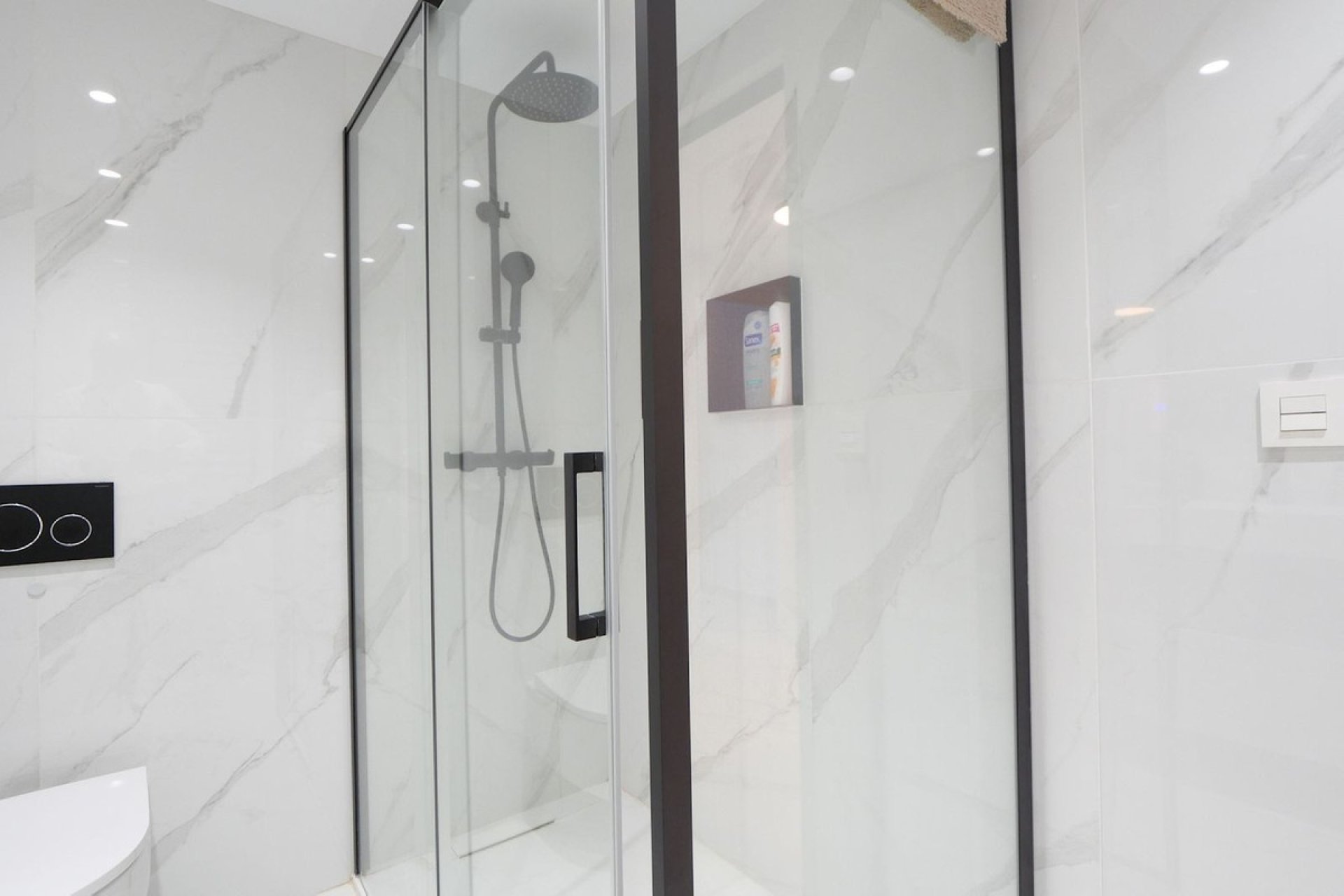 Wiederverkauf - apartment - Marbella - Cabopino