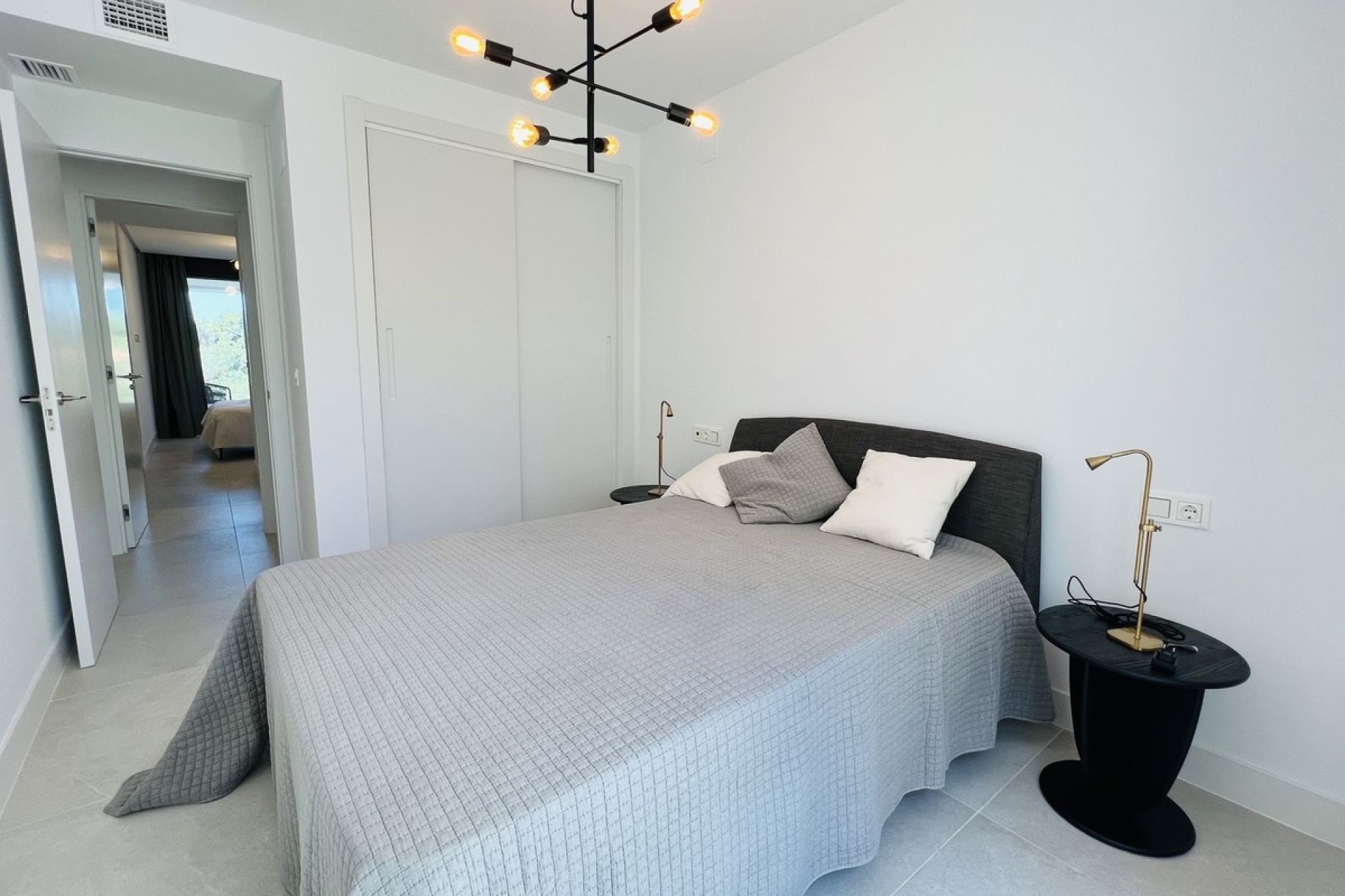 Wiederverkauf - apartment - Marbella - Cabopino