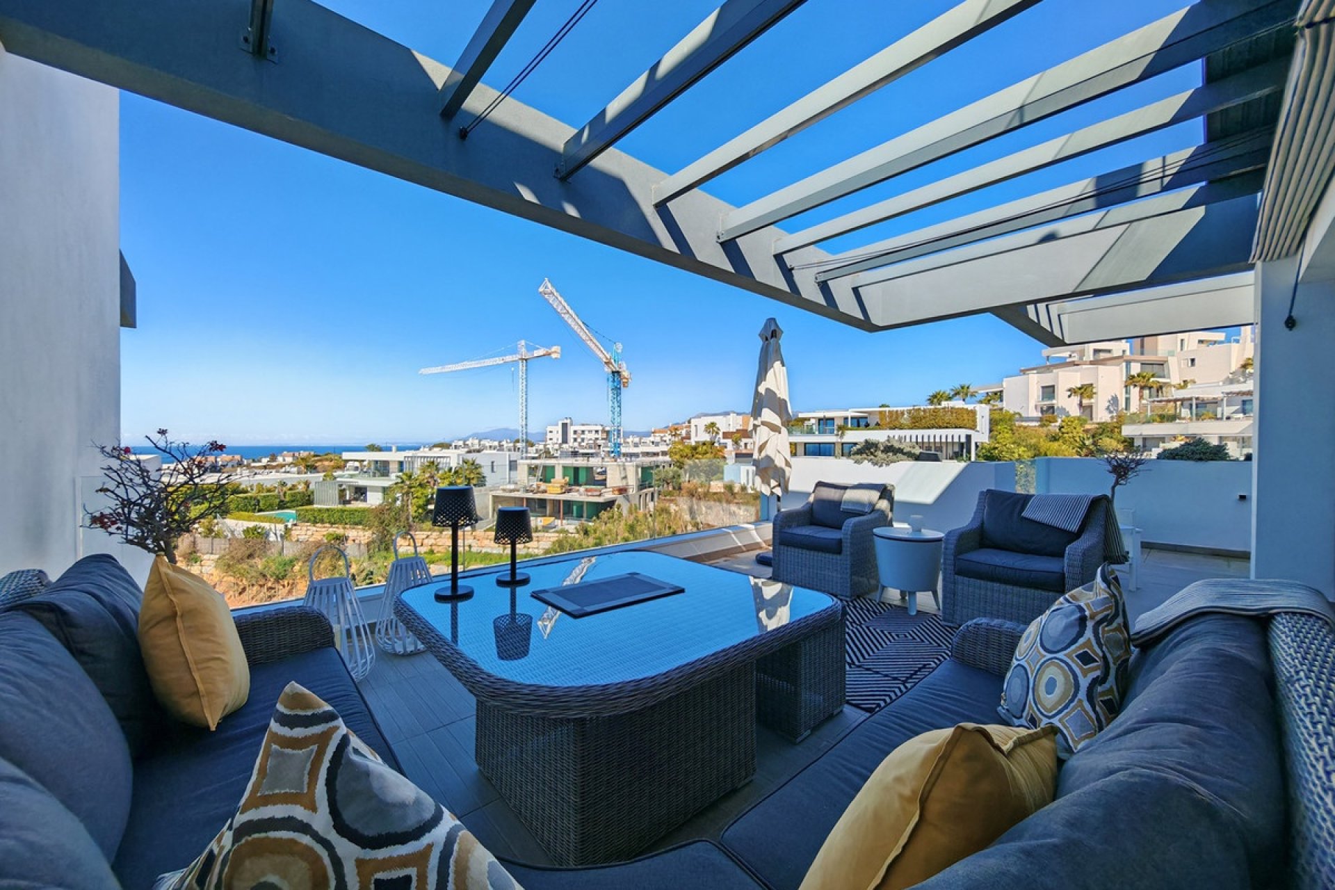 Wiederverkauf - apartment - Marbella - Cabopino