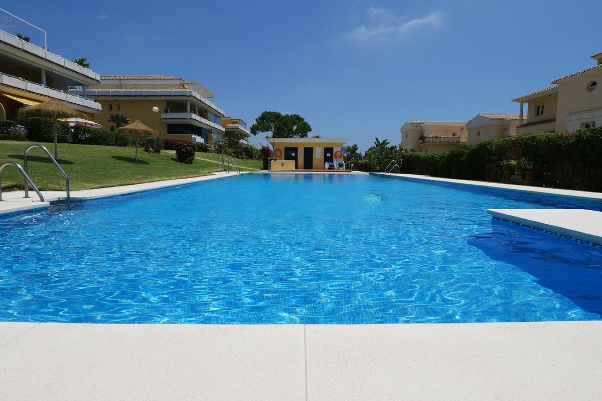 Wiederverkauf - apartment - Marbella - Cabopino