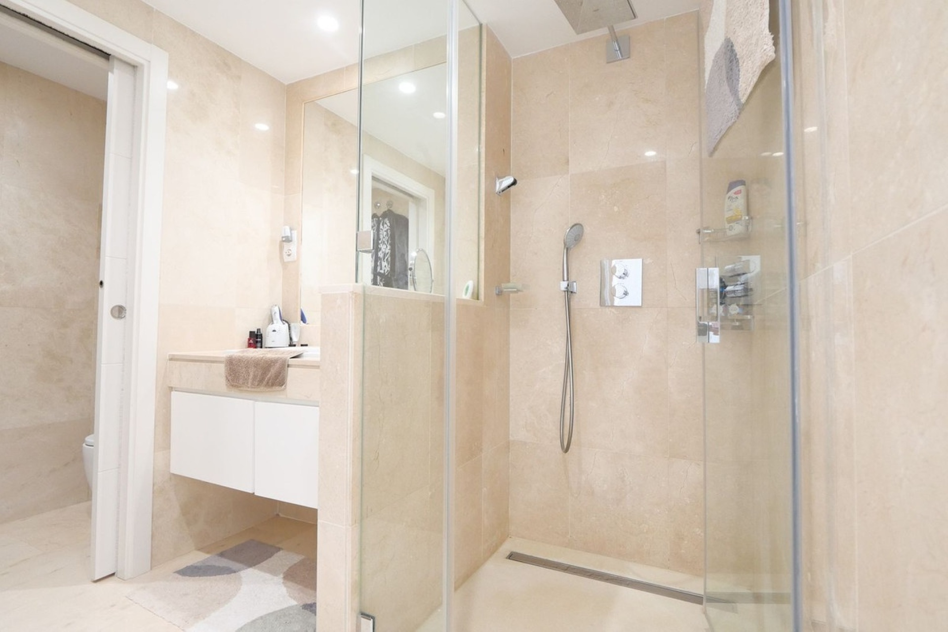 Wiederverkauf - apartment - Marbella - Cabopino
