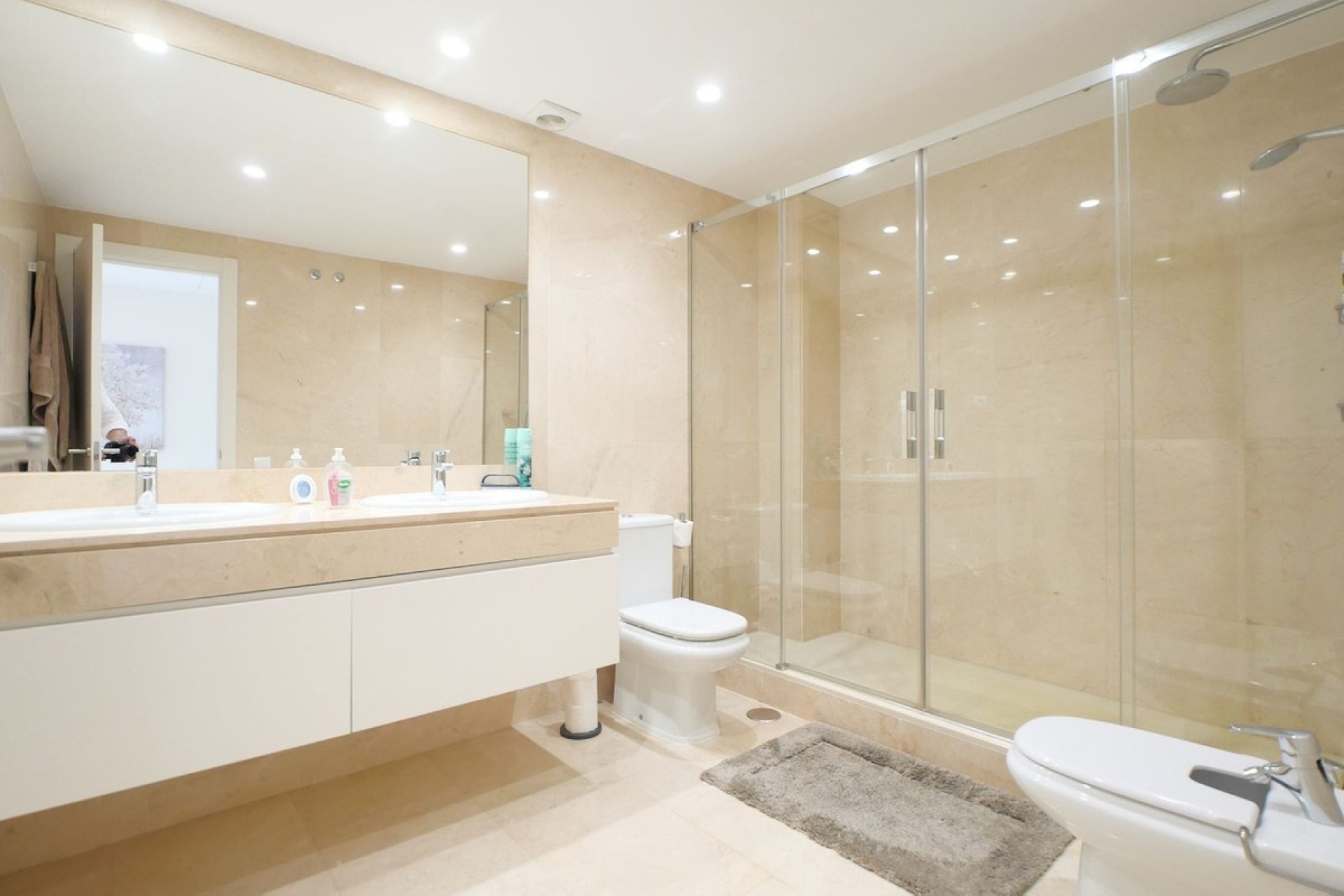 Wiederverkauf - apartment - Marbella - Cabopino