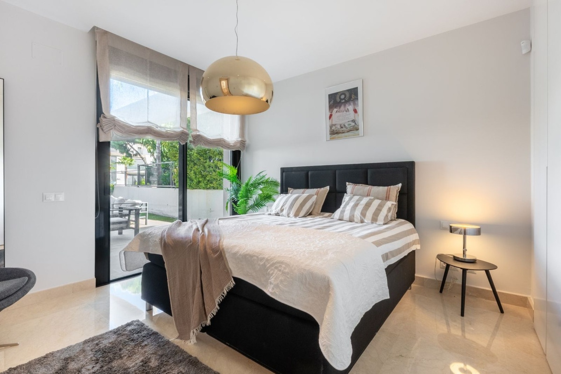 Wiederverkauf - apartment - Marbella - Cabopino