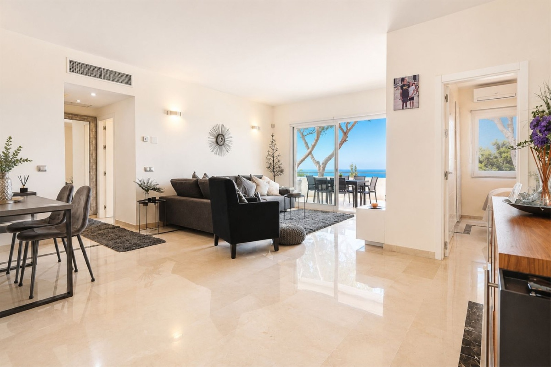 Wiederverkauf - apartment - Marbella - Cabopino