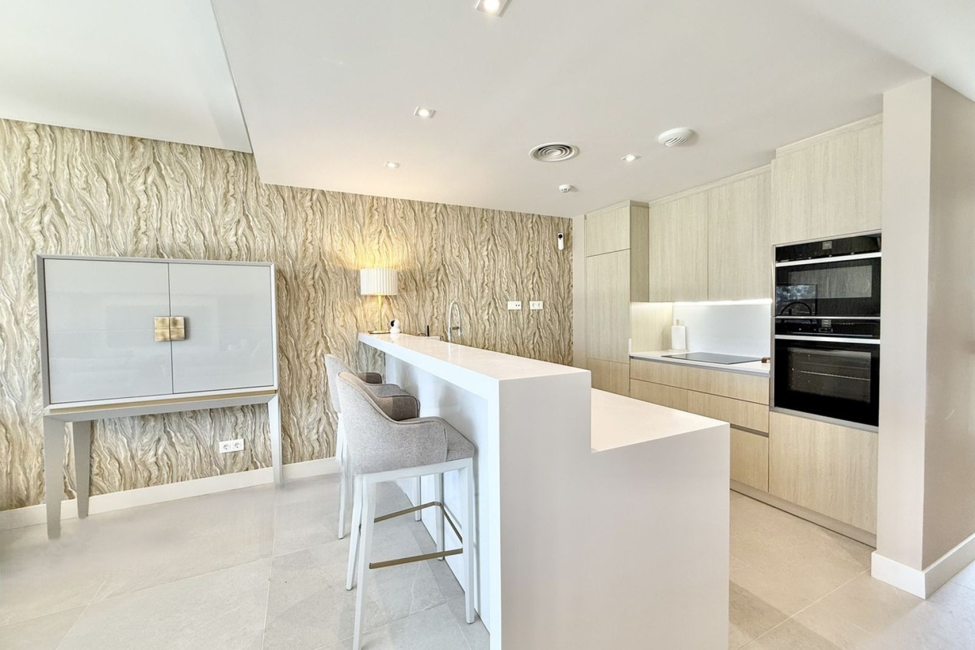 Wiederverkauf - apartment - Marbella - Cabopino