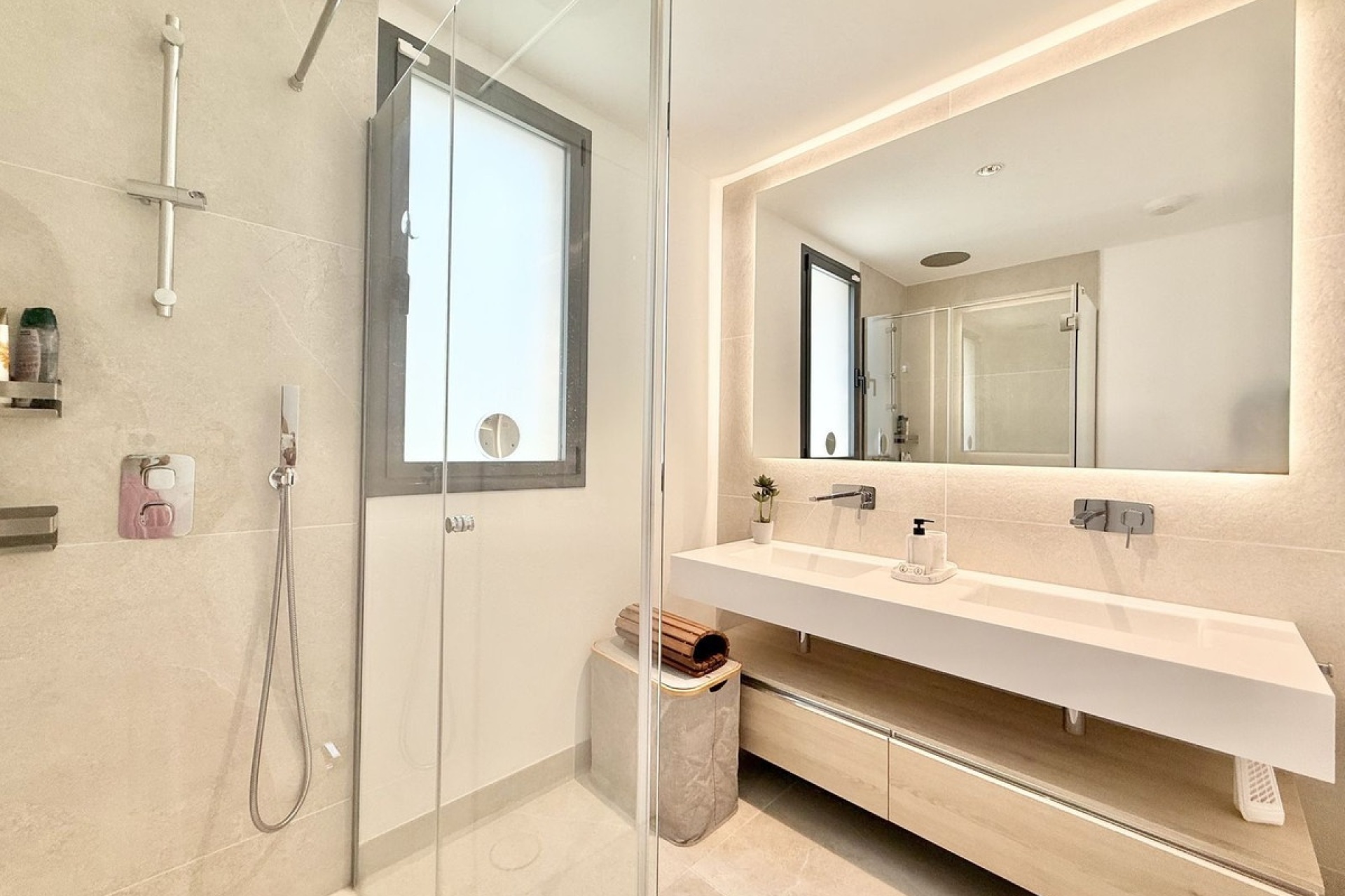 Wiederverkauf - apartment - Marbella - Cabopino
