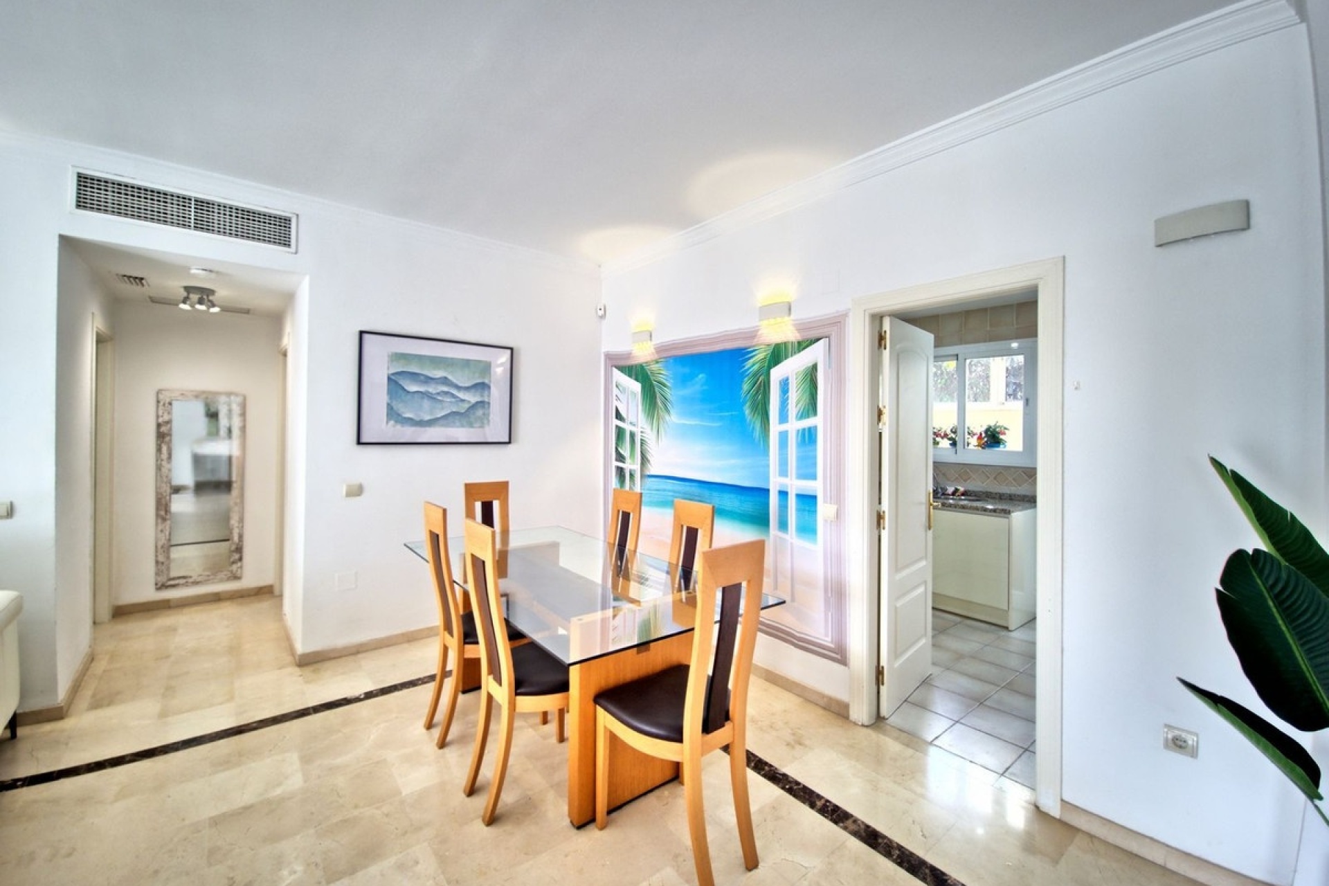 Wiederverkauf - apartment - Marbella - Cabopino