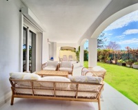 Wiederverkauf - apartment - Marbella - Cabopino
