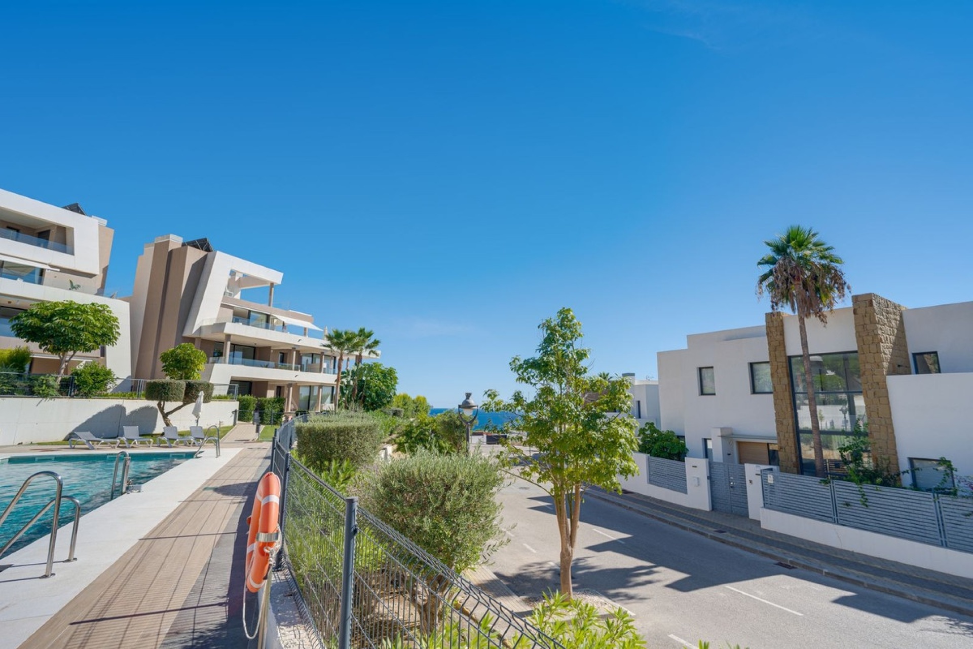 Wiederverkauf - apartment - Marbella - Cabopino
