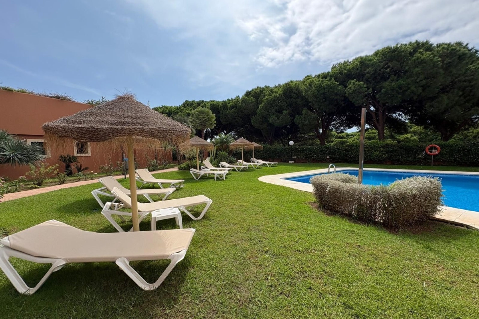 Wiederverkauf - apartment - Marbella - Cabopino