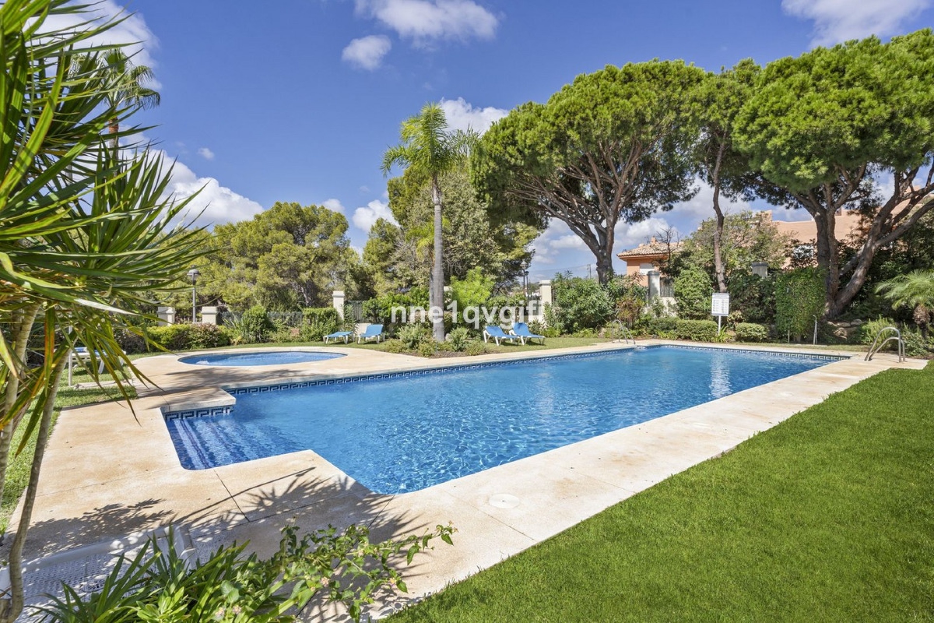 Wiederverkauf - apartment - Marbella - Cabopino