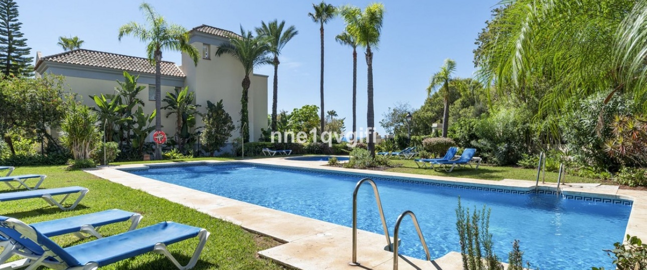 Wiederverkauf - apartment - Marbella - Cabopino