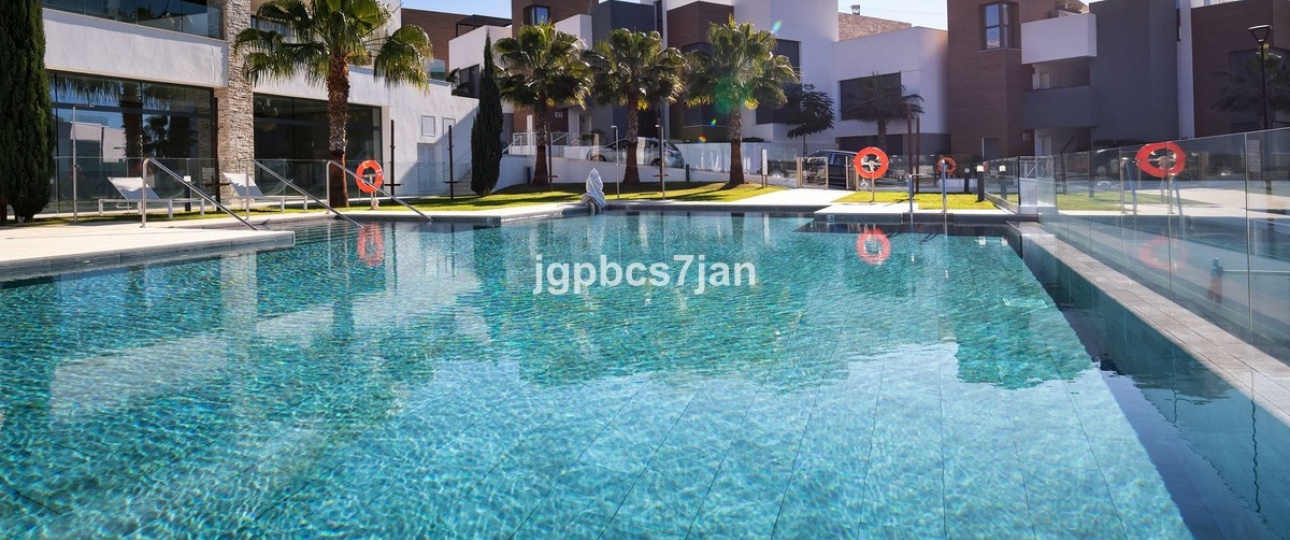 Wiederverkauf - apartment - Marbella - Cabopino