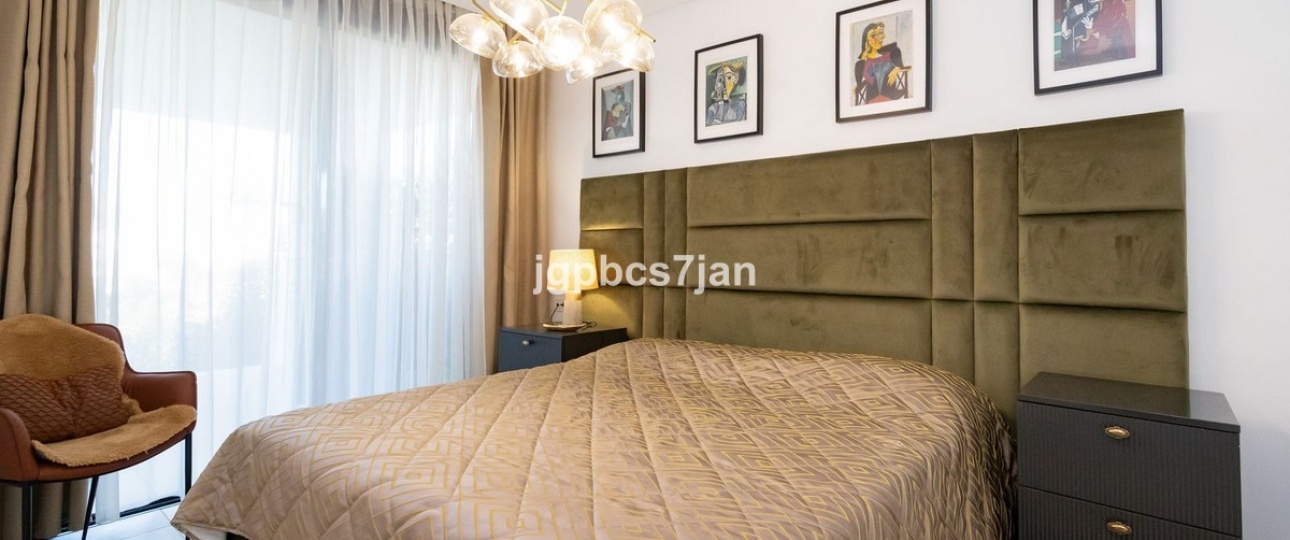 Wiederverkauf - apartment - Marbella - Cabopino