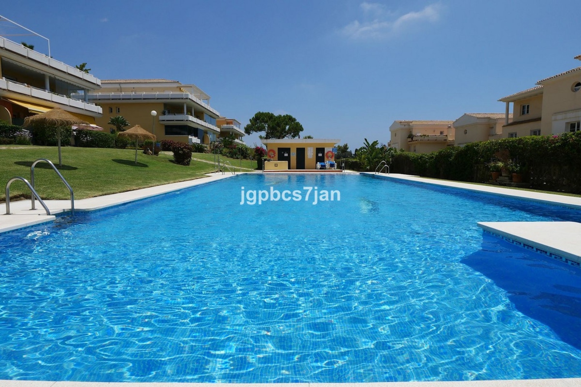 Wiederverkauf - apartment - Marbella - Cabopino